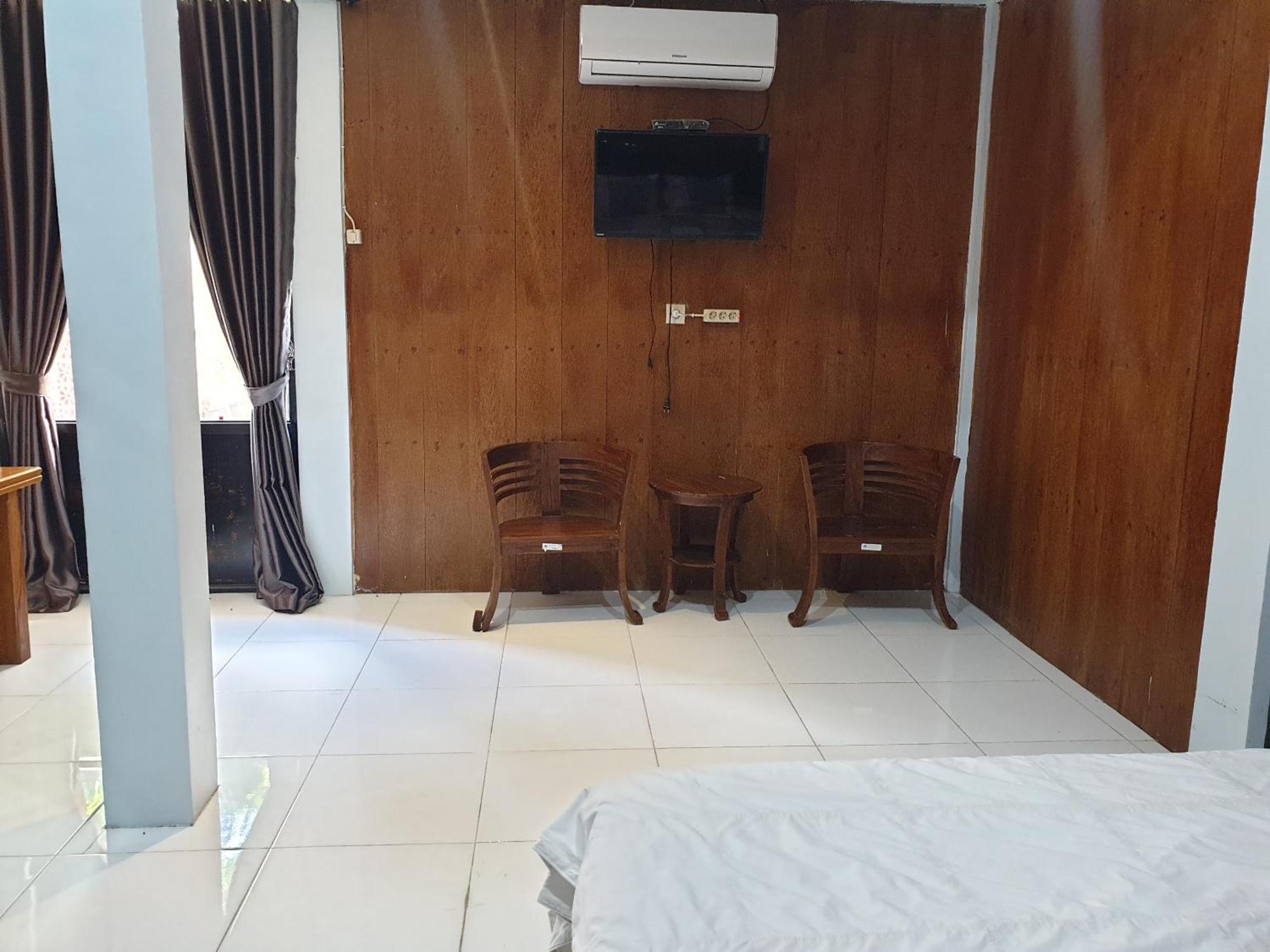 Capital O 92612 Penginapan D'Alas Purwo & Beachnearpadang Savana Sadengan Banyuwangi  Exterior foto